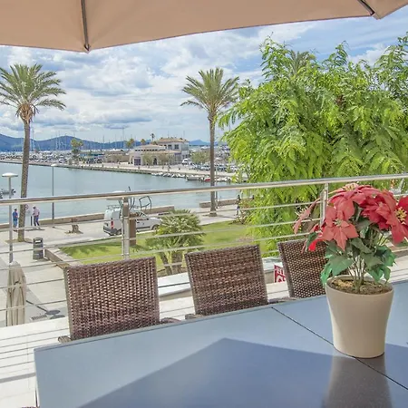 Seafront Ap Acuario *