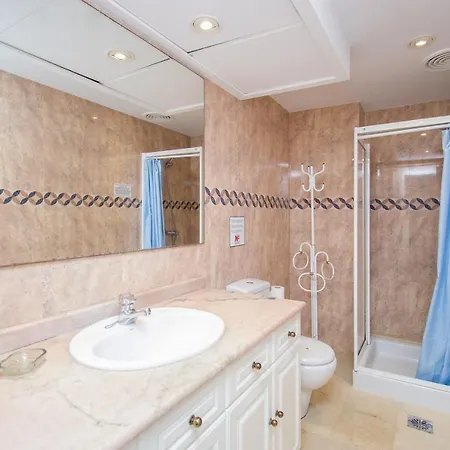 Apartment Seafront Ap Acuario