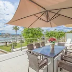Апартаменти Seafront Ap Acuario Порт-де-Польєнса